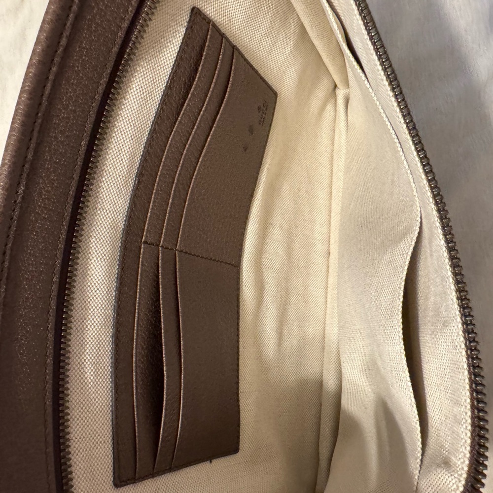 Gucci Elegant Brown Leather Satchel
